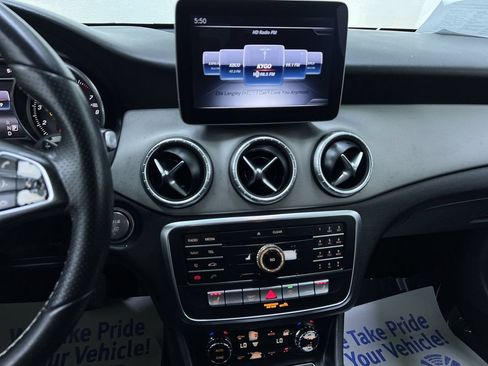 Used 2018 Mercedes-Benz CLA 250 image 20