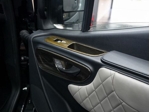 Used 2022 Mercedes-Benz Sprinter 3500 image 35