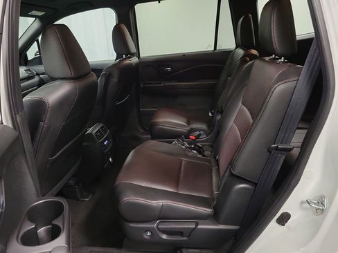 Used 2021 Honda Pilot Black Edition image 24
