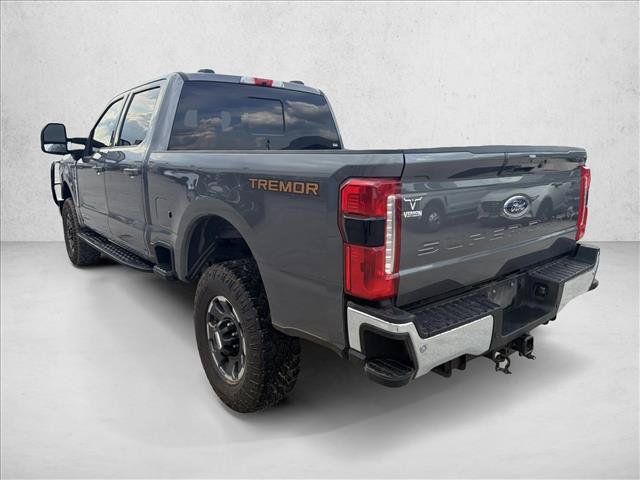 Used 2023 Ford F250 Lariat w/ Lariat Ultimate Package AWD/4WD image 4