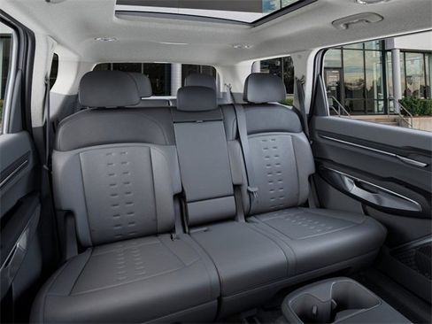 New 2026 Kia EV9 Wind image 17