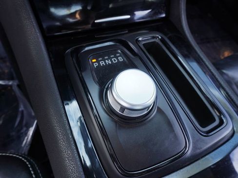 Used 2023 Chrysler 300 S image 19