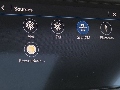 Used 2023 Buick Enclave Avenir w/ Avenir Technology Package image 6