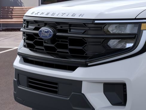 New 2026 Ford Expedition Active AWD/4WD image 17