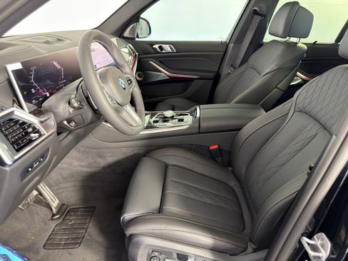 New 2026 BMW X5 M60i image 5