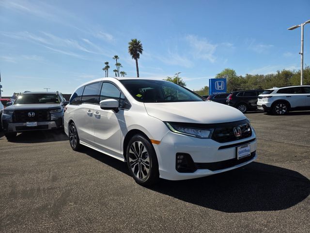New 2026 Honda Odyssey Elite image 4