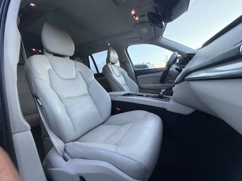 Used 2017 Volvo XC90 T6 Momentum w/ Vision Package AWD/4WD image 22