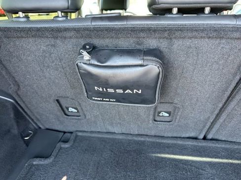 Used 2023 Nissan Rogue Platinum w/ Platinum Premium Package AWD/4WD image 31