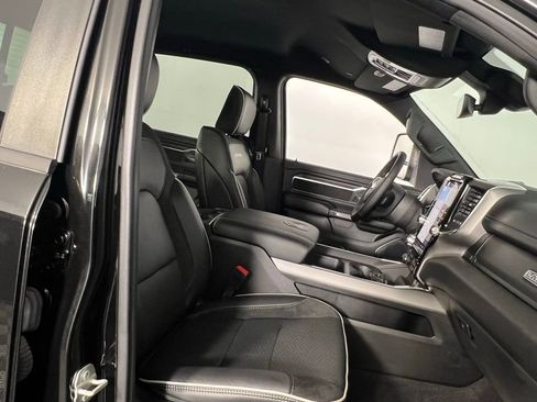 Used 2025 RAM 1500 Laramie w/ Sport Appearance Package image 32