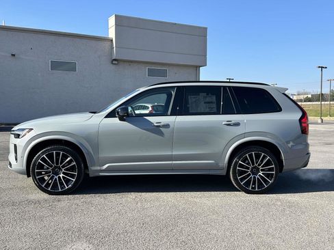 New 2026 Volvo XC90 B6 Ultra w/ Lounge Package image 6