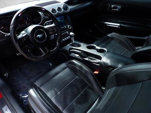 Used 2021 Ford Mustang GT Premium w/ GT Performance Package RWD image 9