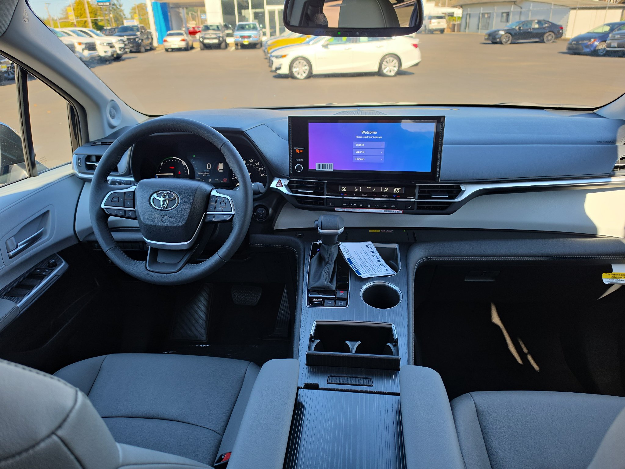 New 2026 Toyota Sienna XLE AWD/4WD image 22