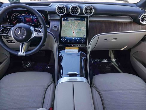 New 2026 Mercedes-Benz GLC 300 image 11