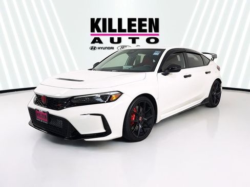 Used 2025 Honda Civic Type R image 3