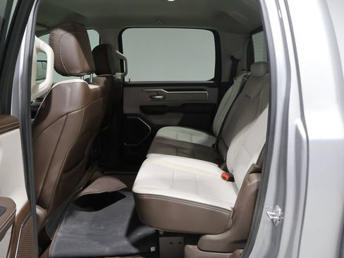Used 2025 RAM 1500 Laramie AWD/4WD image 19