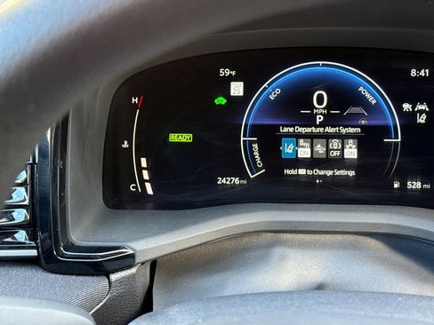 Used 2025 Toyota Camry LE image 33