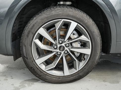 Used 2024 Audi Q5 2.0T Premium Plus image 11