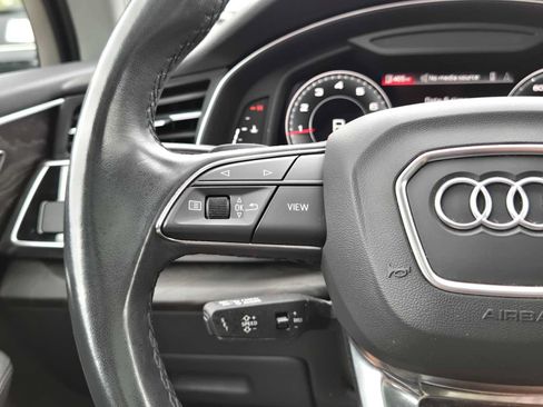 Used 2023 Audi Q7 2.0T Premium Plus w/ Premium Plus Package AWD/4WD image 33