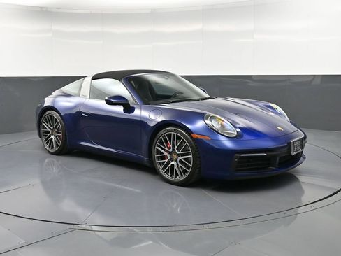 Certified 2024 Porsche 911 Targa 4S AWD/4WD image 10