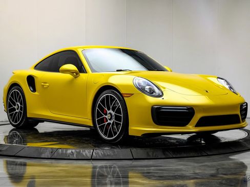 Used 2018 Porsche 911 Turbo S image 24