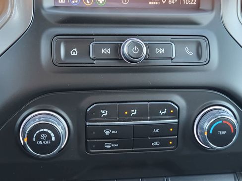 Used 2025 Chevrolet Silverado 1500 Custom image 21