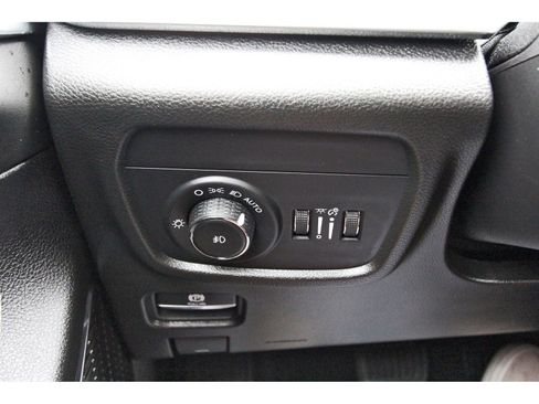 Used 2024 Jeep Grand Cherokee L Overland AWD/4WD image 19