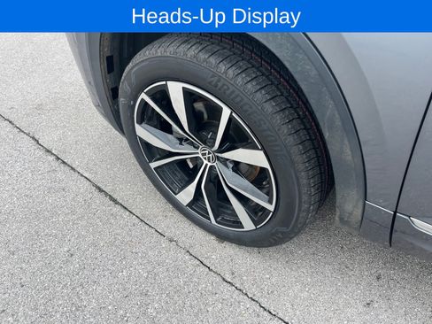 Used 2024 Volkswagen Atlas SEL Premium R-Line AWD/4WD image 11