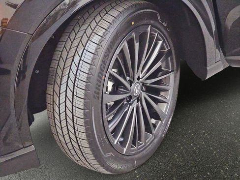 New 2026 Lexus RX 450h 450h+ Premium image 33