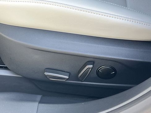 New 2026 Ford Mustang Mach-E Premium image 18