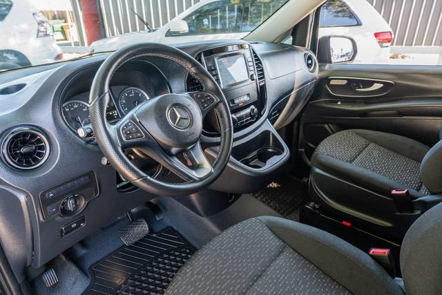 Used 2021 Mercedes-Benz Metris Passenger image 23