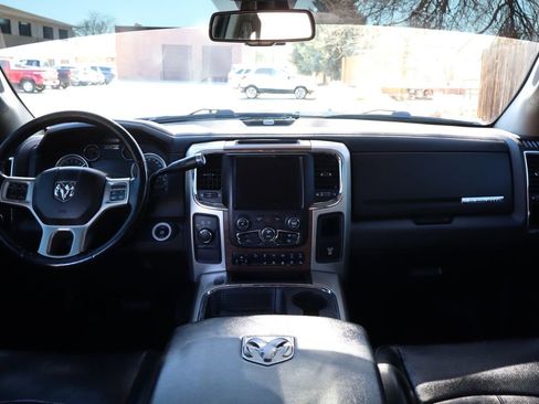 Used 2018 RAM 2500 Laramie image 16