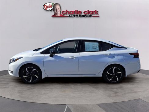 New 2025 Nissan Versa SR w/ Trunk Package image 3