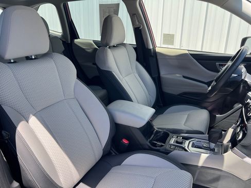 Certified 2022 Subaru Forester Premium AWD/4WD image 22