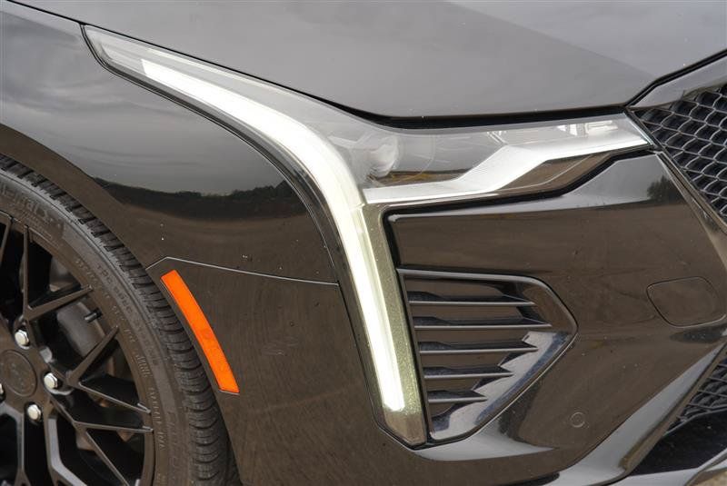 Used 2021 Cadillac CT4 Sport w/ Bose Premium Audio Package RWD image 21