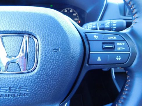 Used 2025 Honda CR-V Sport image 29