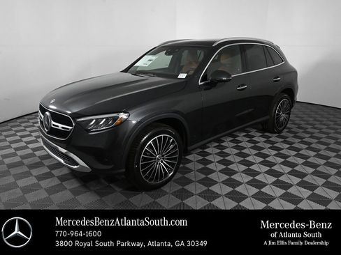New 2026 Mercedes-Benz GLC 300 4MATIC image 1