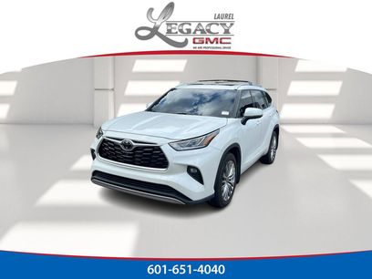Used 2022 Toyota Highlander Platinum