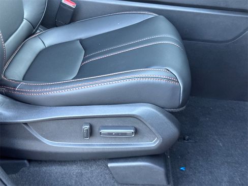 New 2025 Honda Pilot TrailSport image 11