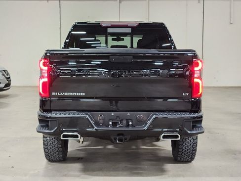 Used 2020 Chevrolet Silverado 1500 LT Trail Boss image 10