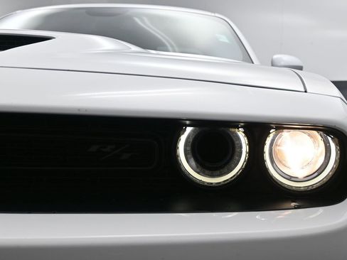 Used 2022 Dodge Challenger R/T w/ Blacktop Package image 16