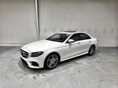 Used 2019 Mercedes-Benz E 300 image 16