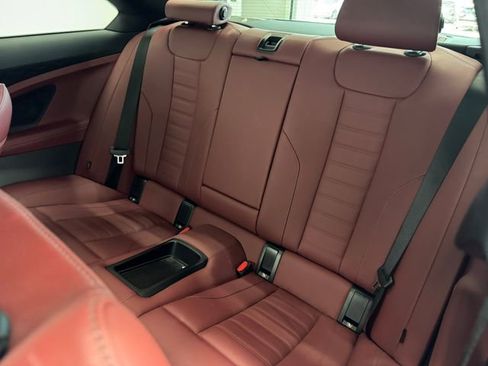 Used 2024 BMW 230i Coupe w/ Premium Package image 19