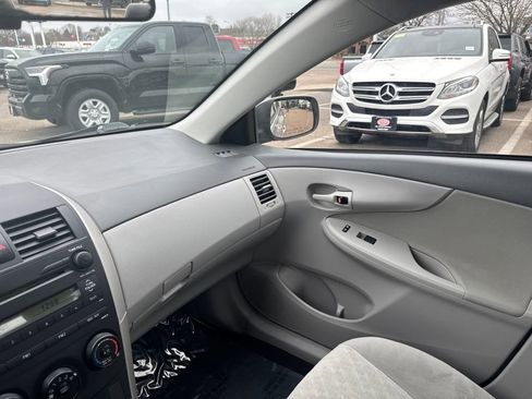 Used 2009 Toyota Corolla image 25