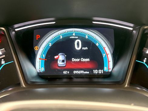 Used 2017 Honda Civic EX-L image 10