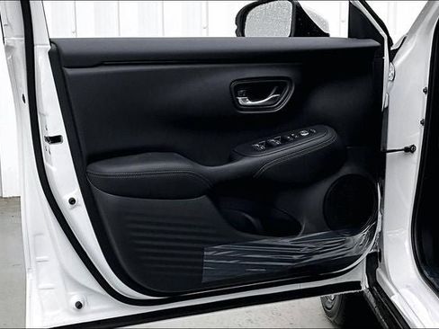 New 2026 Honda HR-V EX-L image 10