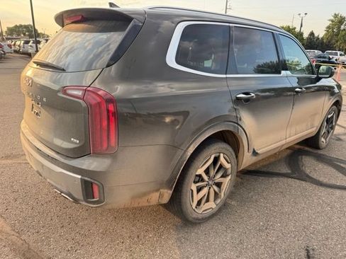 Used 2025 Kia Telluride S AWD/4WD image 10