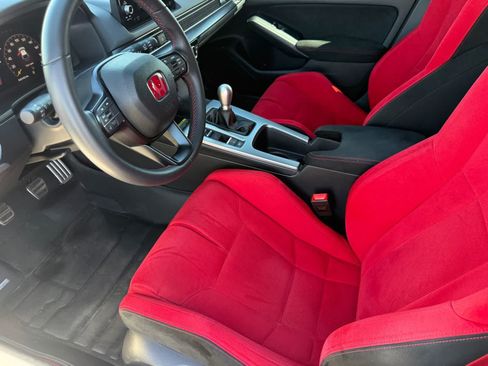 Used 2024 Honda Civic Type R image 14