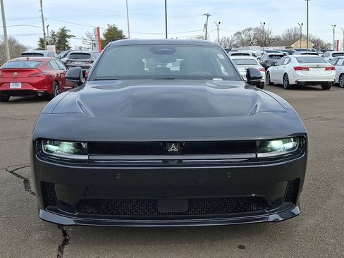 Used 2025 Dodge Charger R/T w/ Quick Order Package 25M R/T image 2