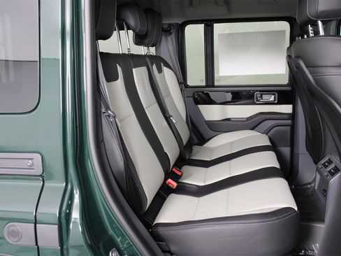 New 2025 INEOS Grenadier Fieldmaster Edition image 13