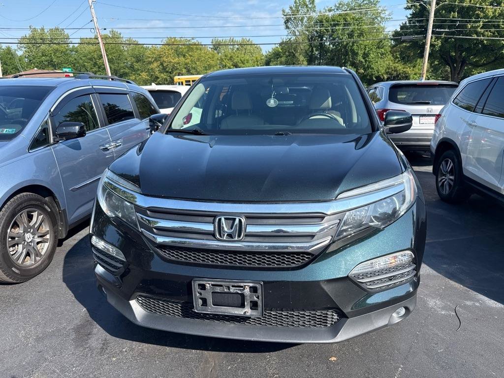 Used 2017 Honda Pilot EX-L image 2
